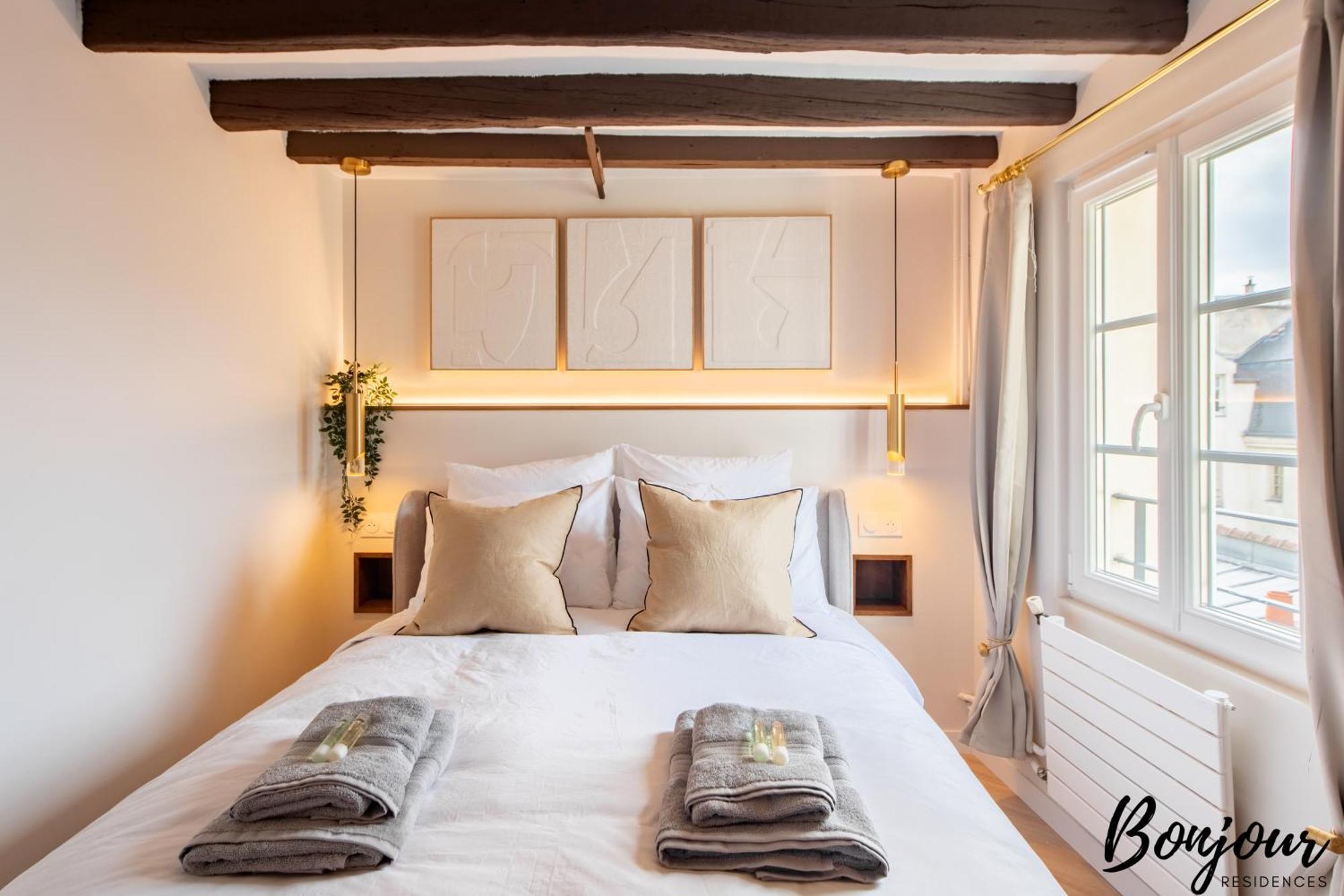 Super - Marais Designer One-bedroom - Free Parking